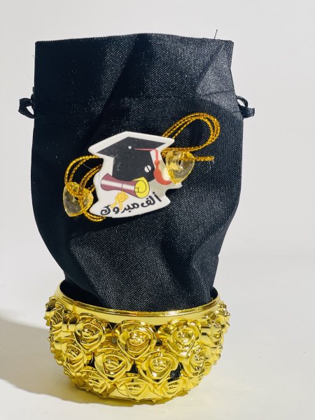 توزيعة تخرج بلاستيك مع كيس